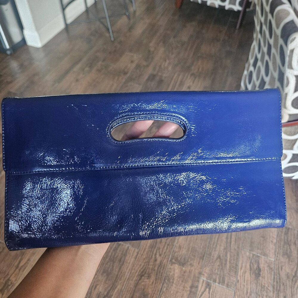 HOBO blue clutch